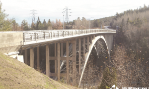 鋁合金天橋的腐蝕損壞修復