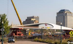 《城市人行天橋與人行地道技術規(guī)范》建筑設計